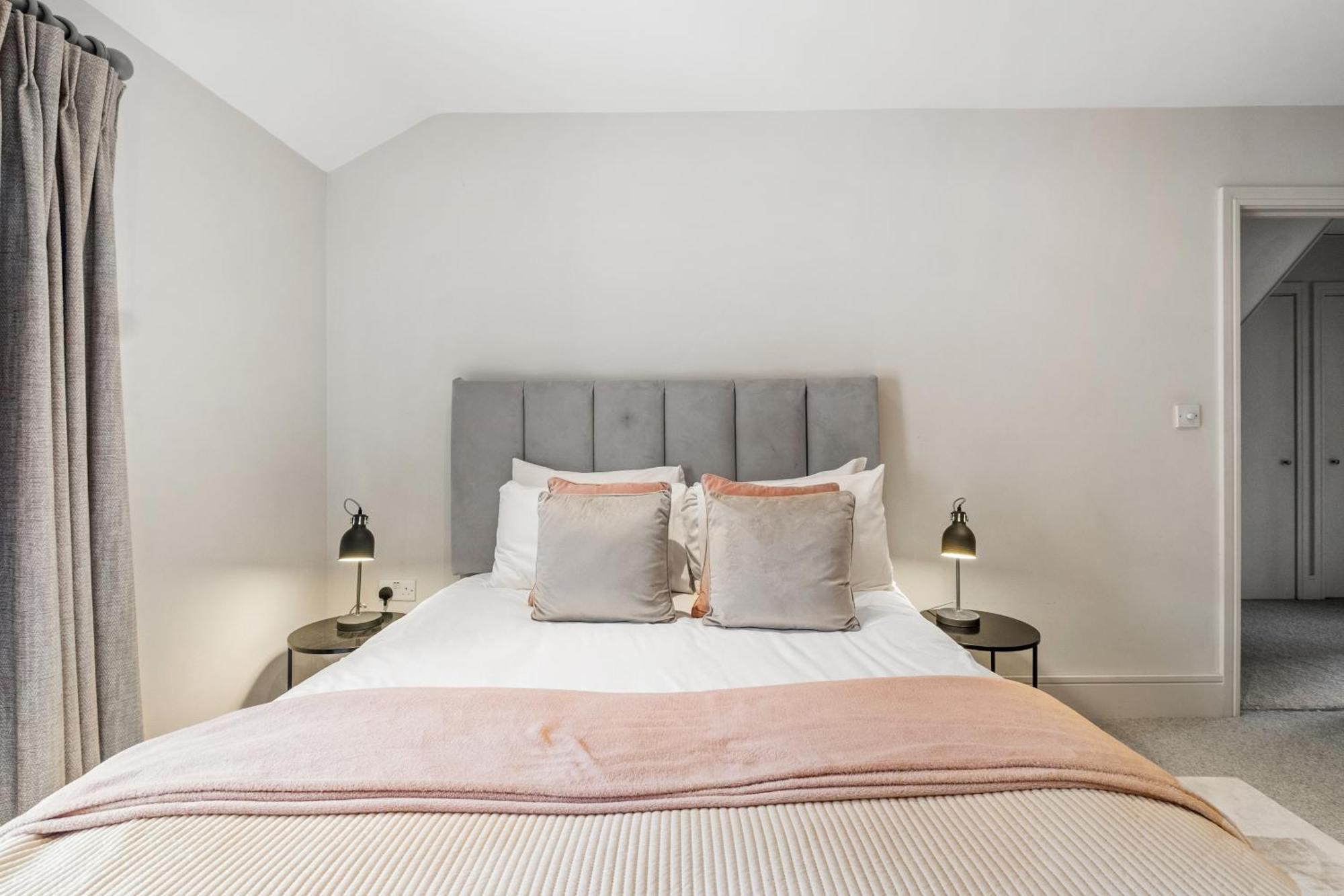 Osbourne House Pink 2 Bed, 2 And Half Bath Lägenhet Birmingham Exteriör bild
